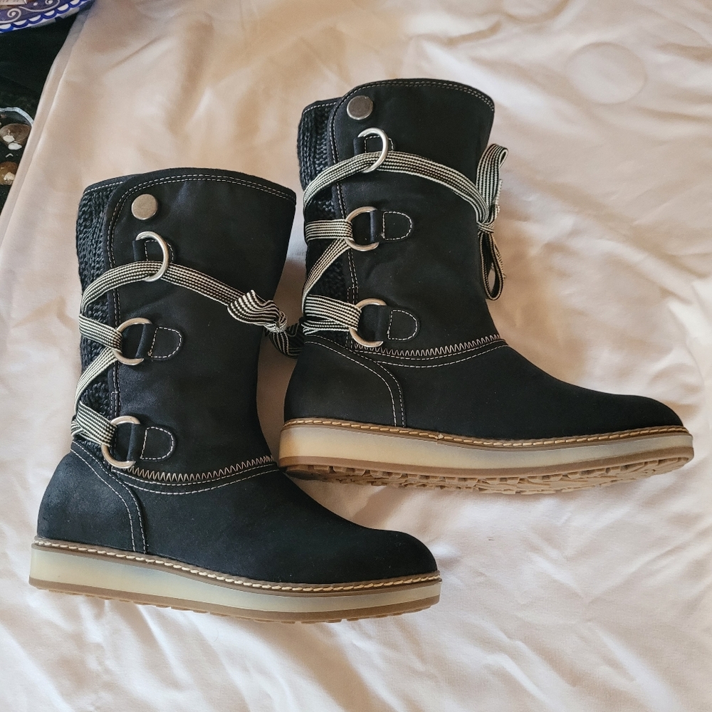 Woman's Boot